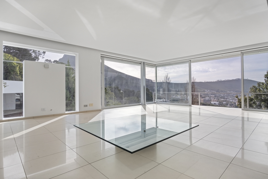 4 Bedroom Property for Sale in Higgovale Western Cape